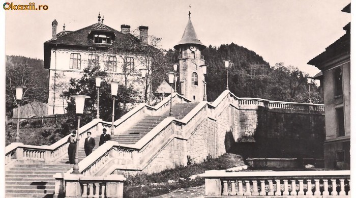 carte postala-PIATRA NEAMT-Scarile spre turnul lui Stefan cel Mare