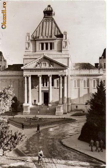 CP202-11 Arad -Palatul cultural -carte postala, circulata 1965 -starea care se vede CP202-11 Arad -Palatul cultural -carte postala, circulata 1965 -starea care se vede