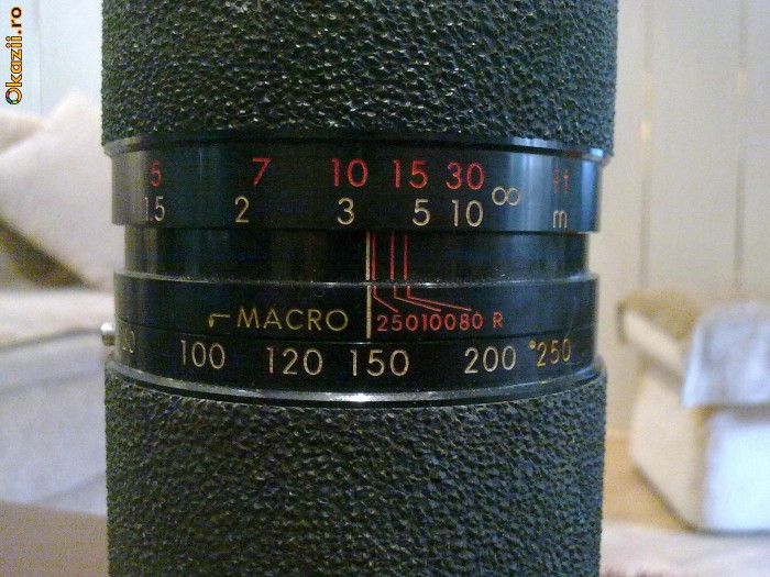 obiectiv Tamron zoom macro 1:3,8~4.5 / f 80~250mm