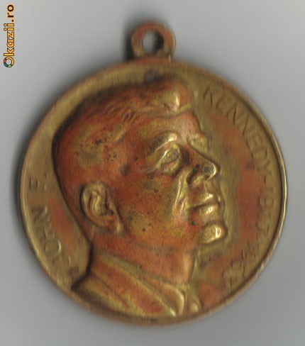 ***Medalion J.F.KENNEDY ***