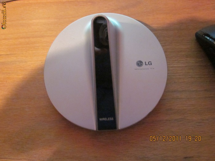 LG TRANSMITTER ACC36T LG WIRELESS TX WIRELESS DVD RECEIVER SYSTEM
