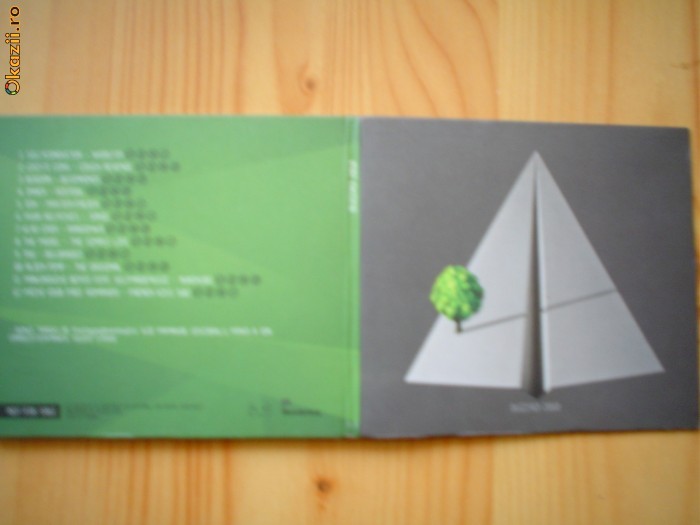 Buzz.RO! 2010 various cd disc selectii muzica techno house dubstep idm dub pop Buzz.RO! 2010 various cd disc selectii muzica techno house dubstep idm dub pop