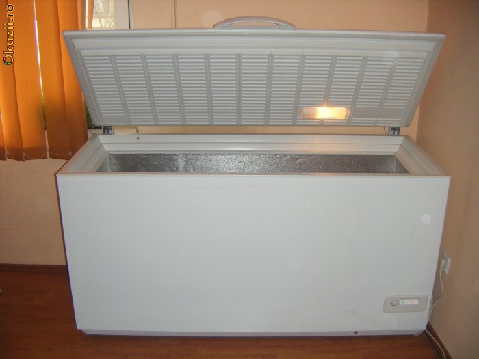 Lada Frigorifica Zanussi Zfc638 Capacitate 378 L Arhiva Okazii Ro