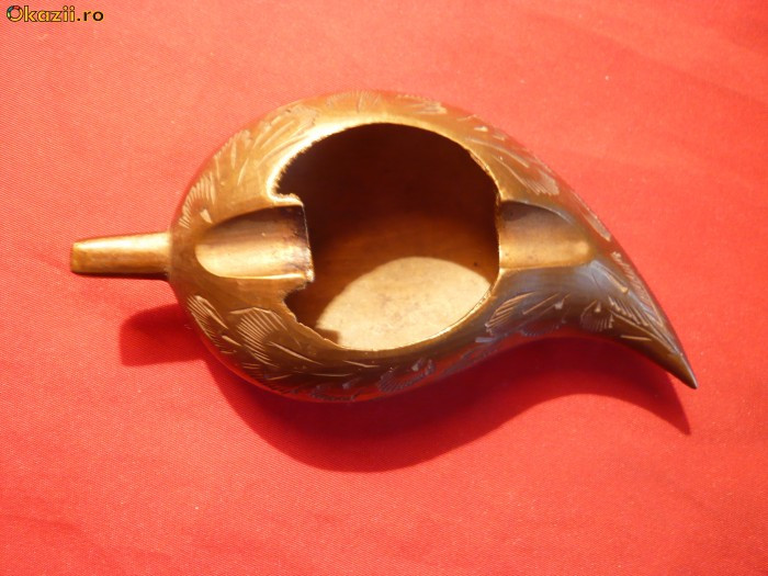 Scrumiera Bronz -Orientala , Dim = 9 x 4,5 cm