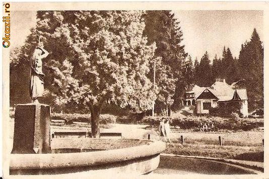 CP 210-30 Borsec -Vedere din parc -RPR -circulata -sepia -starea care se vede, timbrul a fost dezlipit, putin semi indoita