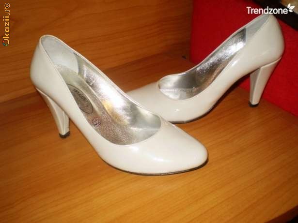 Pantofi BB UP foto mare Pantofi BB UP foto mare