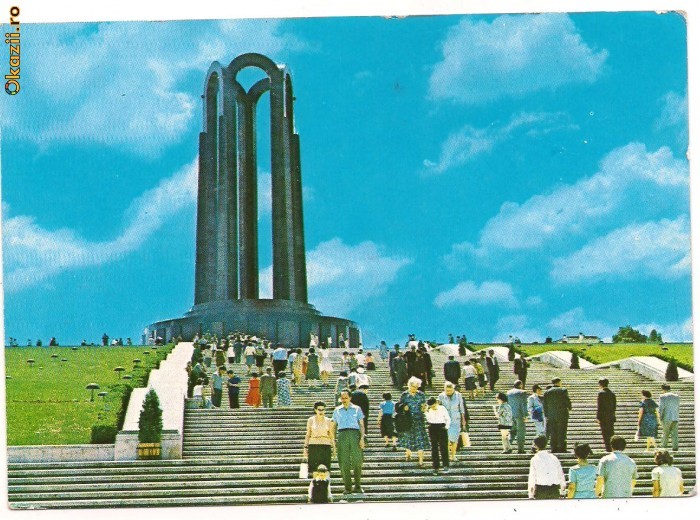 carte postala-BUCURESTI-Monumentul eroilor