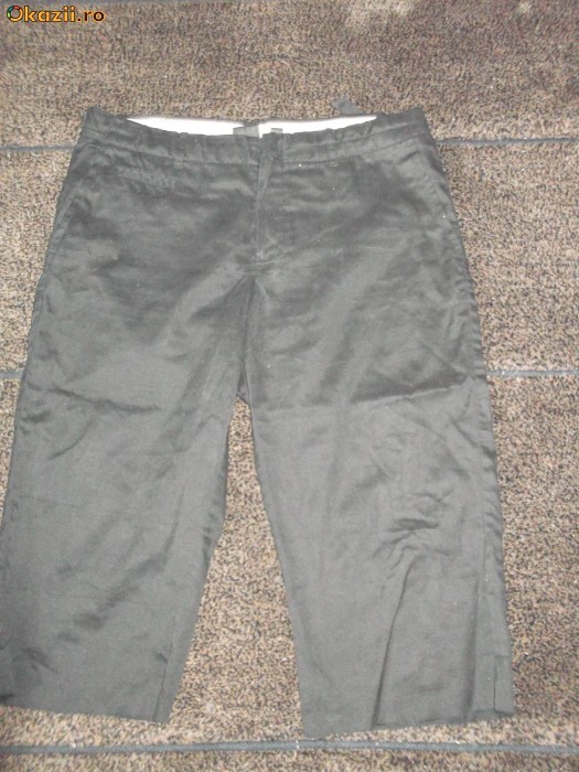 Pantaloni MNG pana la genunchi foto mare Pantaloni MNG pana la genunchi foto mare