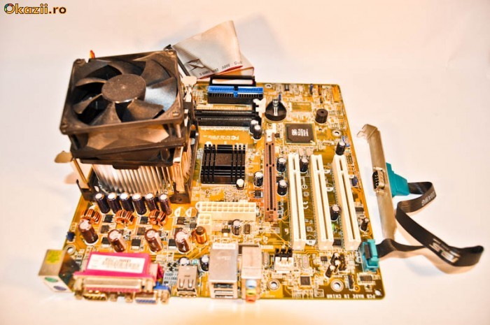 Carte Mère Asus P4S800-MXSE Socket 478 + Plaque I/O - Occasion Bon état