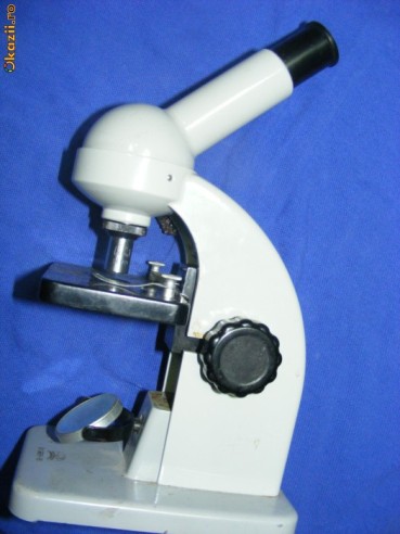 MICROSCOP vechi I.O.R. BUCURESTI ,15 X, Sr 0926-66 | arhiva Okazii.ro