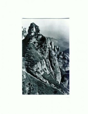 CP117-40 Muntii Ciucas -Colti in cetatea Tigailor -circulata1965 foto