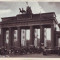 Berlin Poarta Bandenburg,masini de epoca