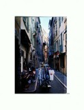 CP130-69 Pricipaute de Monaco -La Rue Basse - circulata1986