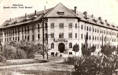 Craiova, Scoala medie Fratii Buzesti, 1962 | Okazii.ro