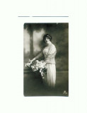 G FOTO-65 -Tanara si un cos de flori -circulata 11 martie 1915