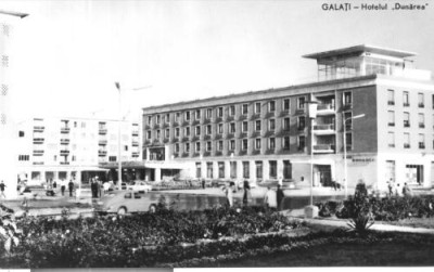 carte postala 28-Galati-Hotel ,,Dunarea&amp;quot;-RPR foto
