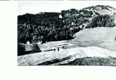 CP74-46- Masivul Ciucas-Cabana ,,Muntele Rosu&amp;quot; -RPR(1966) foto