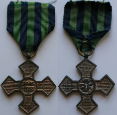 Crucea comemorativa a razboiului 1916-1918 foto