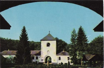 Manastirea Dintr-un Lemn -Valcea foto