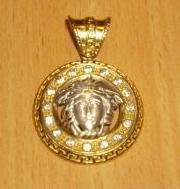 Medalion Versace NOU! (AUR 14k) foto