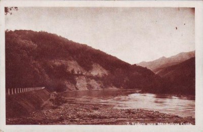 Calimanesti, vedere spre manastirea Cozia 1945 foto