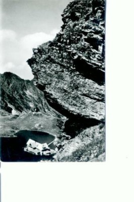 CP103-13 -Muntii Fagaras -Lacul si cabana Balea -circulata 1966 foto