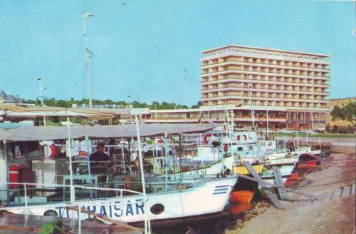 V47 Vas in portul Tulcea circulat 1970