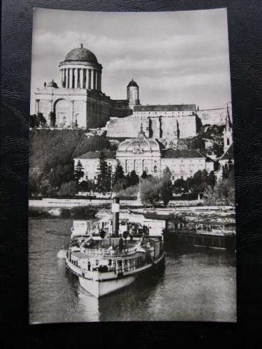 Esztergom (Ungaria)-Dunare, port, nava, vas, biserica Esztergom (Ungaria)-Dunare, port, nava, vas, biserica