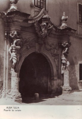 R2575 Alba Iulia Poarta Cetatii RPR necirculat foto