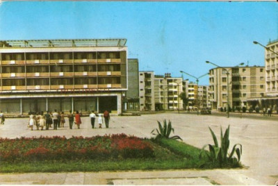 R2214 Baia Mare Piata Victoriei circulat 1965 RPR foto