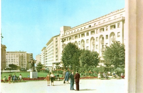 R2283 Bucuresti Scuarul Ateneului circulat 1962 RPR R2283 Bucuresti Scuarul Ateneului circulat 1962 RPR