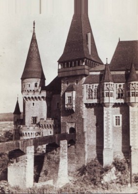 R-4216 Hunedoara Castelul Huniazilor Necirculata foto