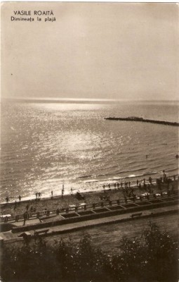 R4033 VASILE ROAITA Dimineata la plaja CIRCULAT foto