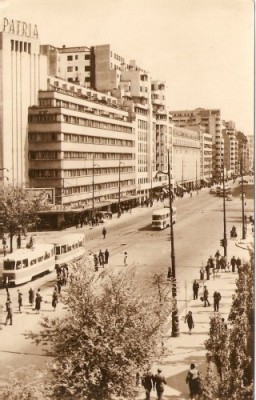 R4392 BUCURESTI B-dul G-ral Magheru NECIRCULAT foto
