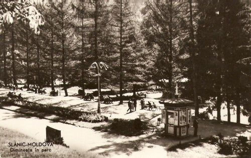 R5510 SLANIC MOLDOVA Dimineata in parc CIRCULAT 1960