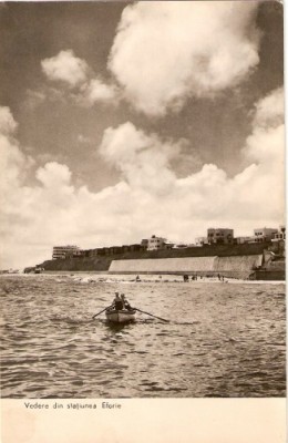 R3911 RPR Eforie, vedere din statiune, barca pe apa, circulat foto