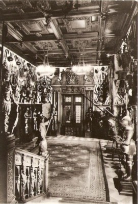 R5414 SINAIA Muzeul Peles Sala de arme NECIRCULAT foto