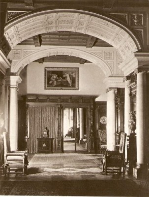 R5447 SINAIA Muzeul Peles Sala coloanelor NECIRCULAT foto