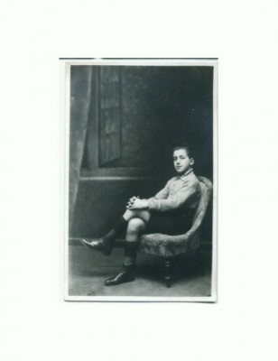 K FOTO 57 Tanar in studio de epoca -6 maiu 1925 -Bucuresti foto