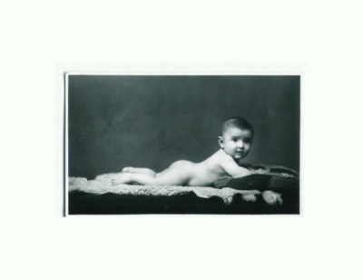 L FOTO 67 Copil in studio de epoca -antebelica -necirculata foto