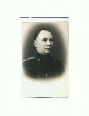 L FOTO 89 Colonel in uniforma de epoca -antebelica -necirculata foto