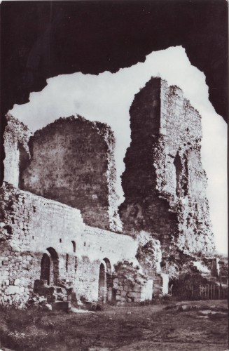 R-5913 Tg Neamt Ruinele cetatii Neamtului Necirculata
