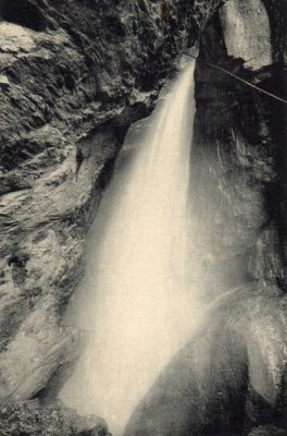 Cascada Trummelbach foto
