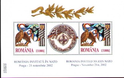 Romania invitata in NATO, bloc cu holograma, 2002 foto