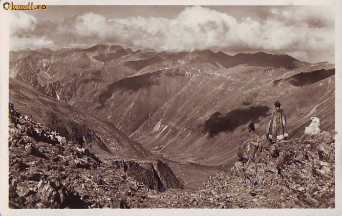 357 Vedere cu Doi Ciobani in Carpatii Meridiionali Necirculata