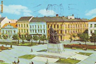 S-1969 Arad Piata Avram Iancu Circulata foto