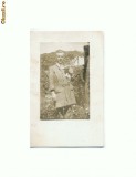 N FOTO 20 Barbat cu pisica -necirculata-sepia -interesanta