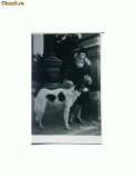 N FOTO 70 Maria Asti, in tinuta de epoca, cu caine -necirculata
