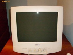 Monitor nokia CRT 447x pro 17&amp;#039;&amp;#039; foto