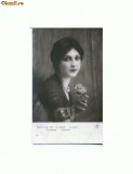 P FOTO 77 Tanara cu trandafir -Salon de iarna 1914-necirculata